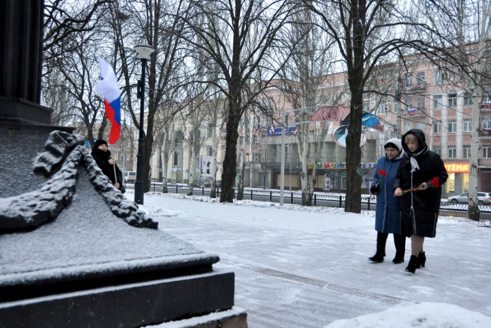 �������, 22 �������, � ���������� ��� ��������� ���������, ����� ������������� �������������� ������ �. ������� �������...