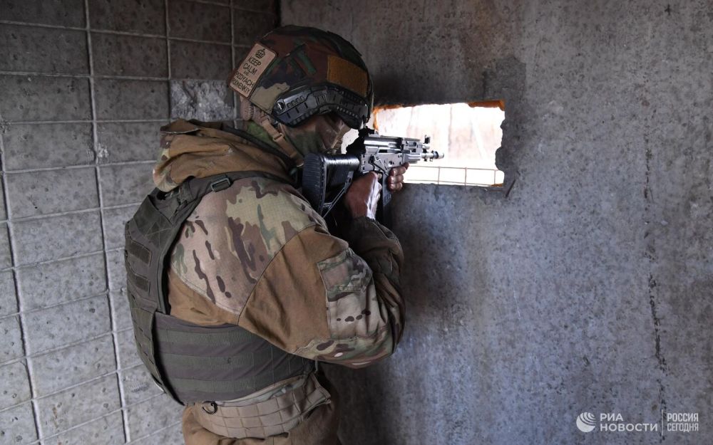 Песков переадресовал в Минобороны вопрос о ситуации под Артемовском