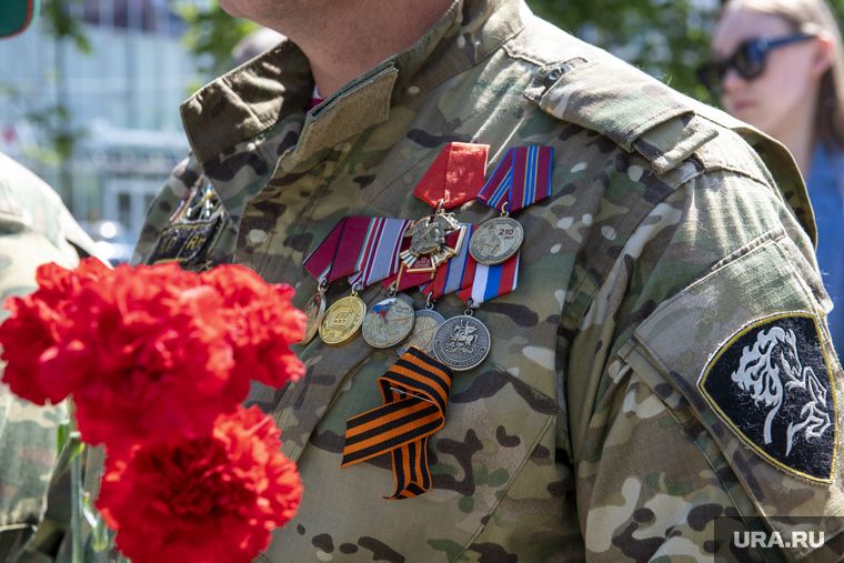 В Донецке увековечили легендарного комбата Жогу. Видео