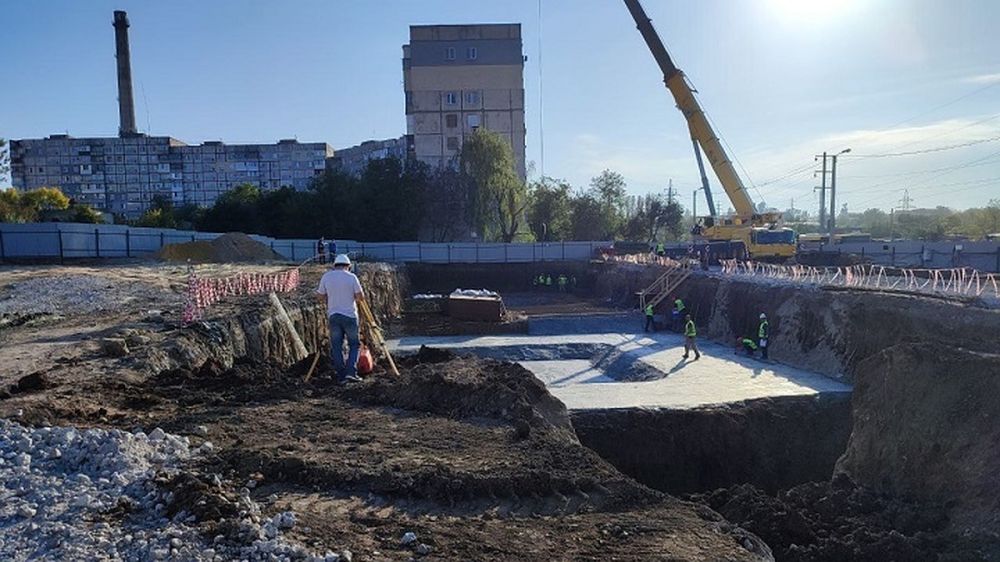 В Мариуполе, Волновахе и Алчевске до конца года построят 47 многоэтажек