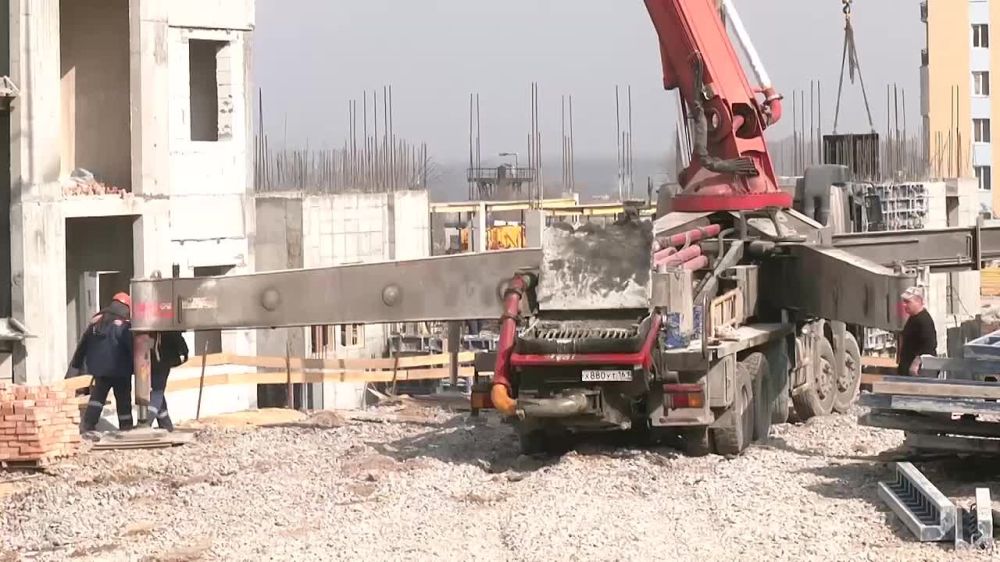 Дмитрий Гарцев: Перинатальный центр войдет в Республиканский центр материнства и детства