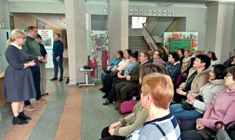 ������� ��������: �������, 29 �����, ������ � ������������ ����� ������������� �. ������� ������ ����������, �� ����� ������� ���������� � �������� � ����� ������� � ���������