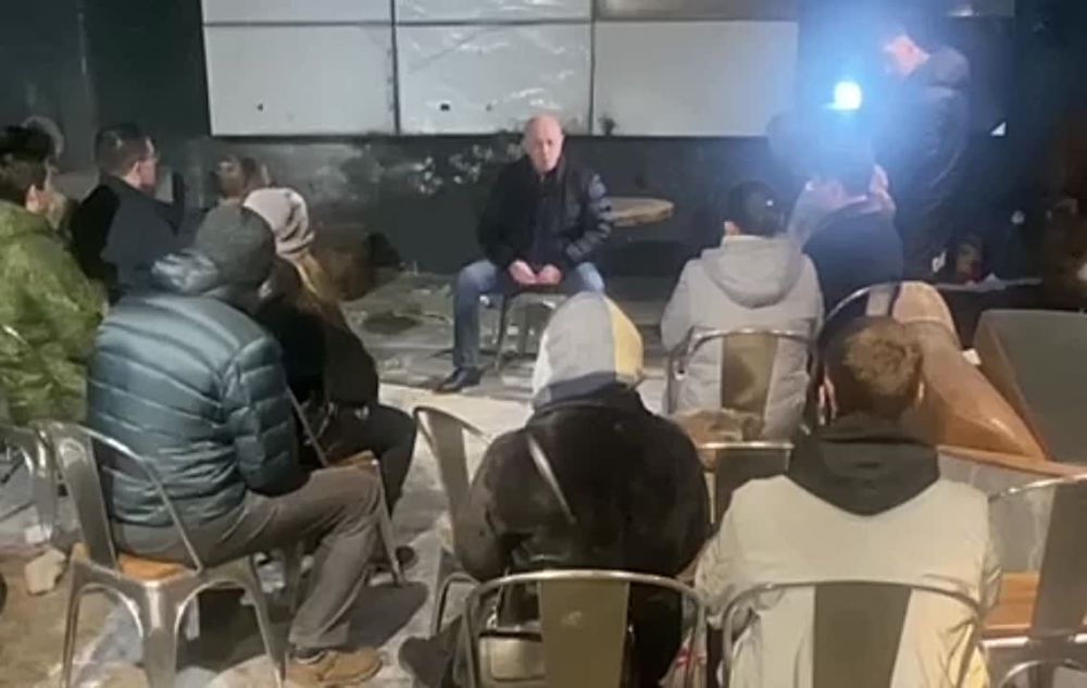 Евгений Пригожин встретился с активистами КИБЕР ФРОНТ Z на месте гибели Владлена Татарского
