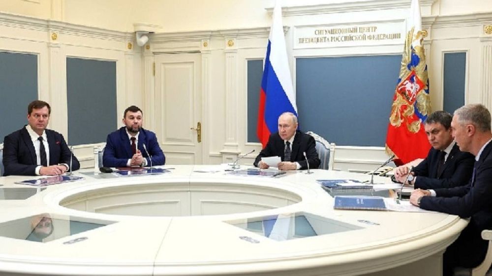 Владимир Путин проведет встречу с Денисом Пушилиным 6 апреля