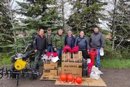 Амвросиевскому лесхозу передали оборудование и снаряжение для тушения пожаров