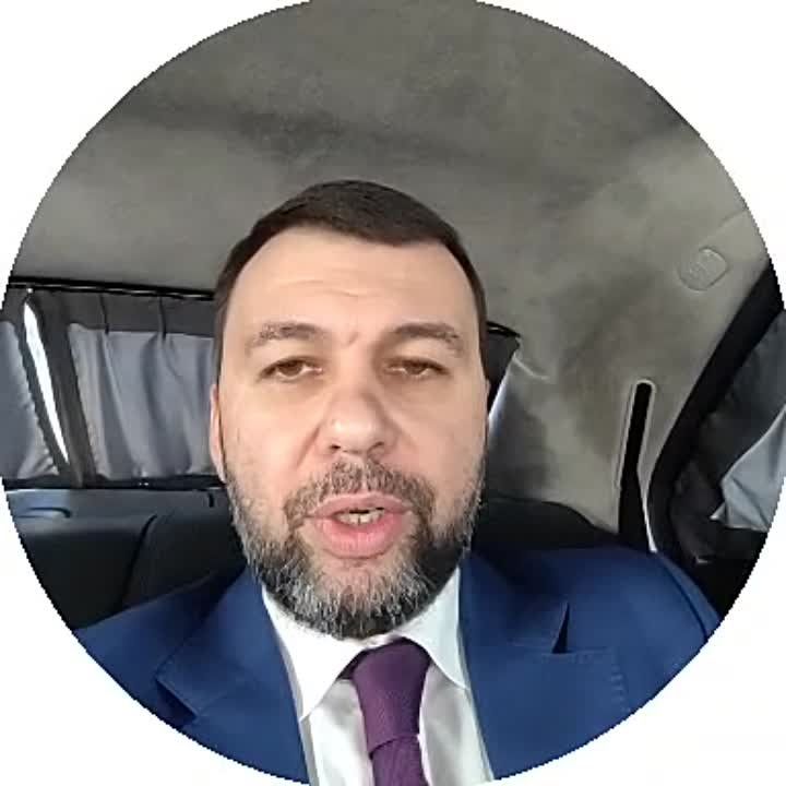 Денису Пушилину сегодня пришлось публично опровергать своего советника-хайпожора, по поводу окружения Бахмута