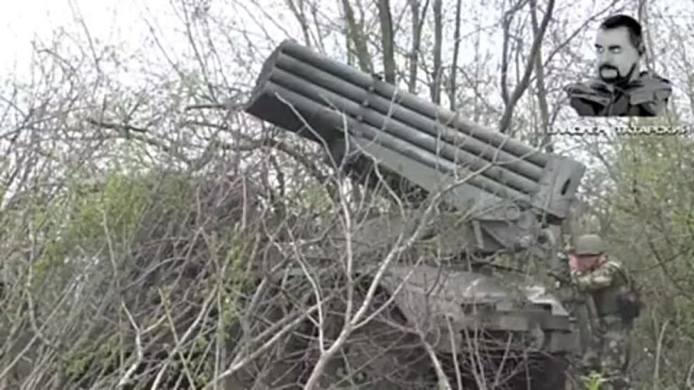 Владлен Татарский: Донецкая арта в лицах. "Монах" и "Леший" - добровольцы, которые не первый год косят укроп в рядах Донецкого корпуса