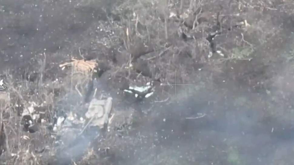 «РВ» показала бегущую от российского танка украинскую пехоту