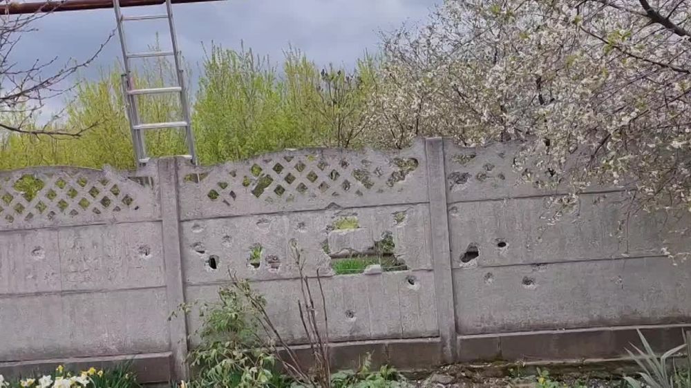 Неспокойное поминальное воскресенье в Донецке!