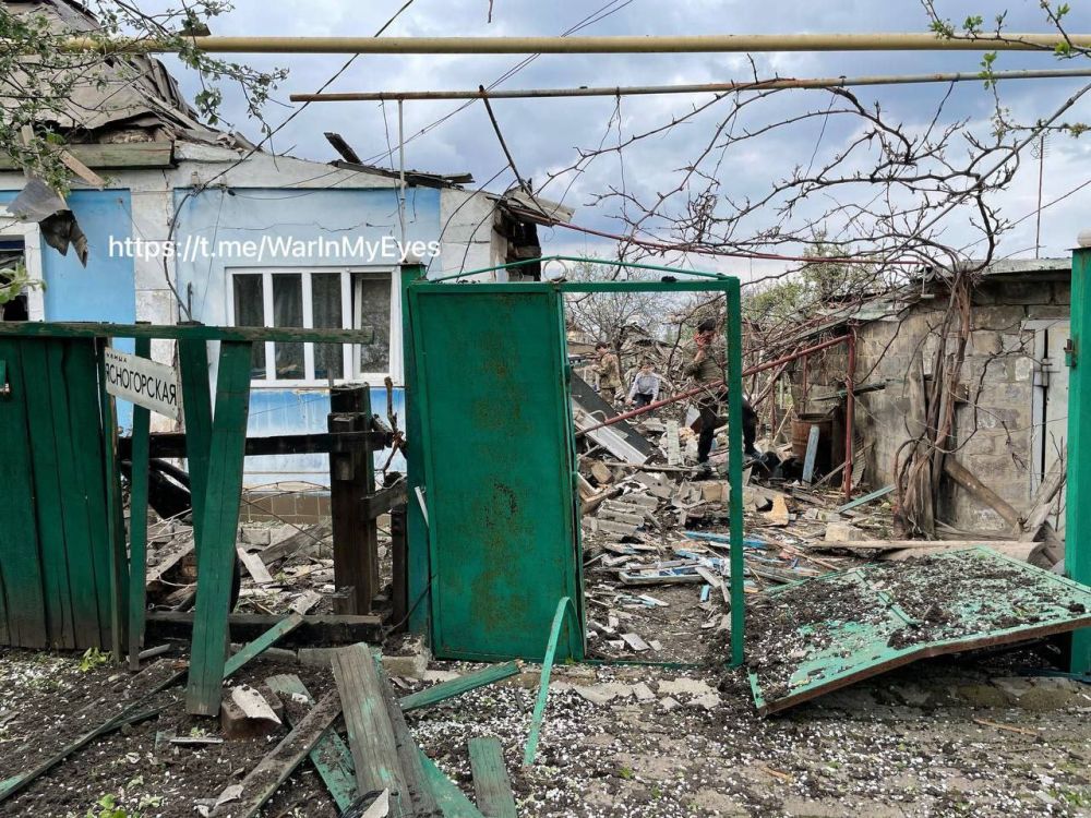 Юрий Котенок: Последствия удара ВСУ по Ленинскому району Донецка