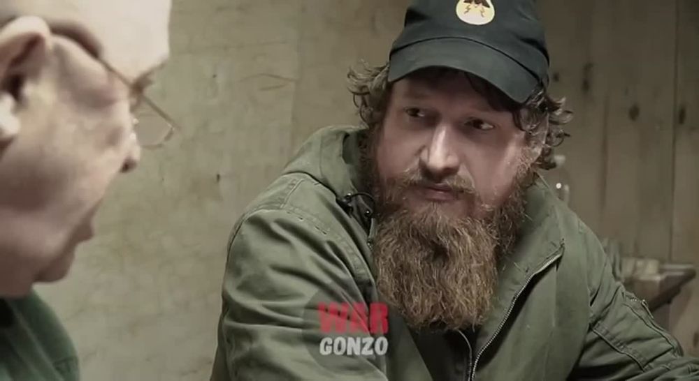 Дмитрий Стешин: Сема, братик, подстригись, я тебя не сразу узнал! У меня машинка с насадками в Донецке, если что. Хотя, если ты принял обет не стричься до нашей Победы, дело другое, годное