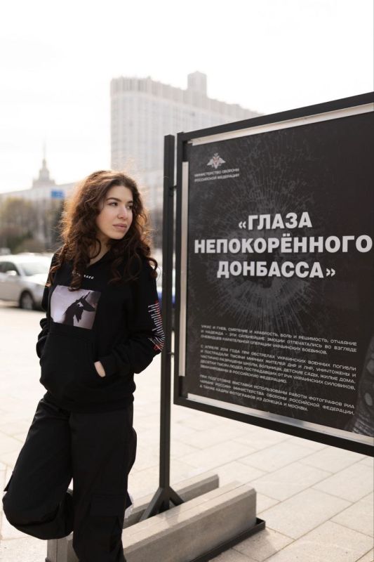 Денис Григорюк: Вторая партия толстовок разъехалась по России