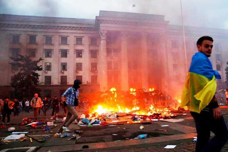 Дмитрий Рогозин: Безнаказанность массового убийства в самом центре доселе русской и пророссийской Одессы развязала руки для дальнейшего террора против русских общин Украины и их руководства