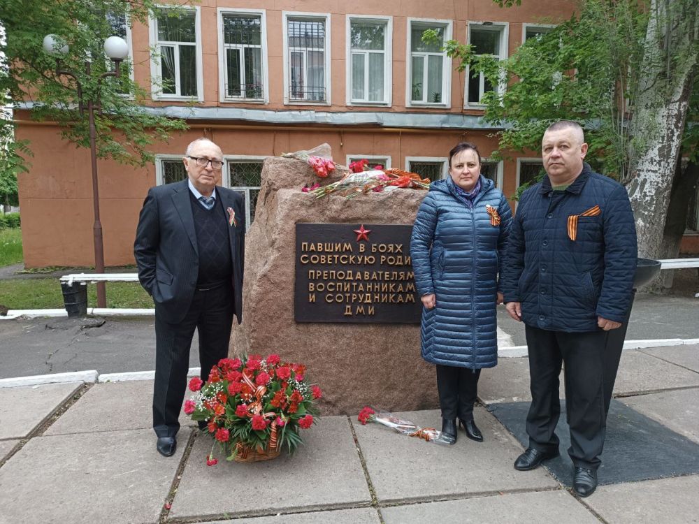 Василий Ткачук: Сегодня, 8 мая, на территории Калининского района города Донецка, в преддверии празднования Дня Победы...