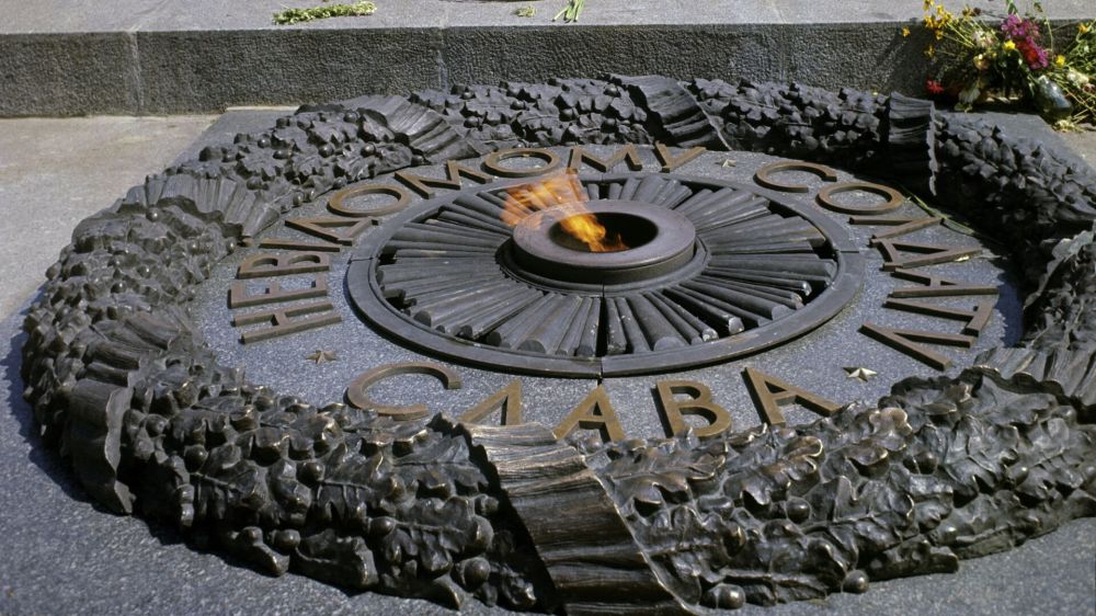 Отказ от Дня Победы, обстрелы. Главное на Украине на 13:00 8 мая