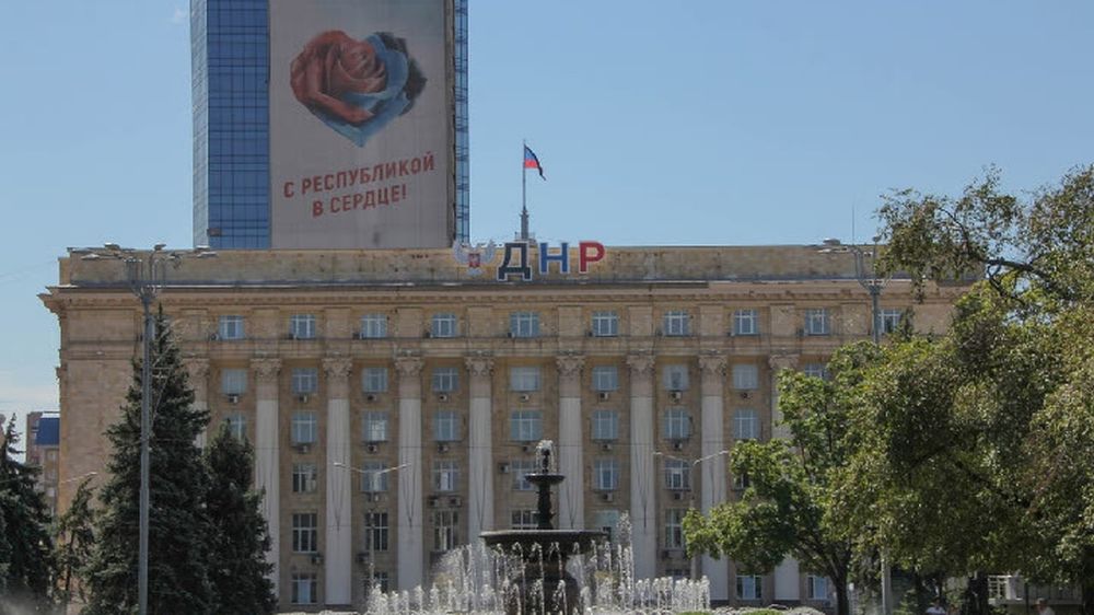 Рустам Мингазов и Денис Цуканов ушли с постов в Правительстве ДНР