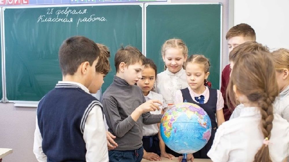 В ДНР появилась должность советника по воспитательной работе в школах