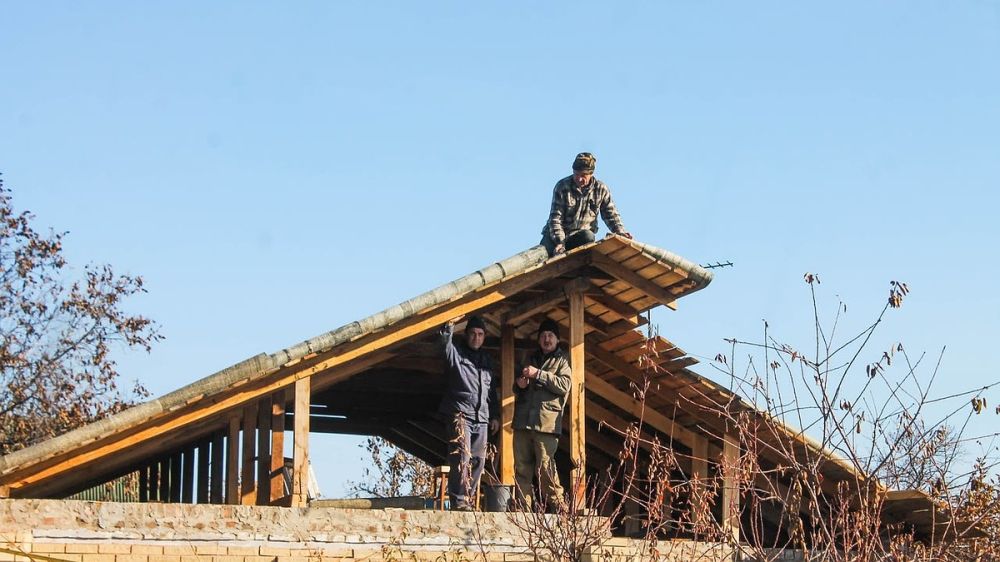 Мэр Мариуполя пояснил, будут ли восстанавливать дома барачного типа