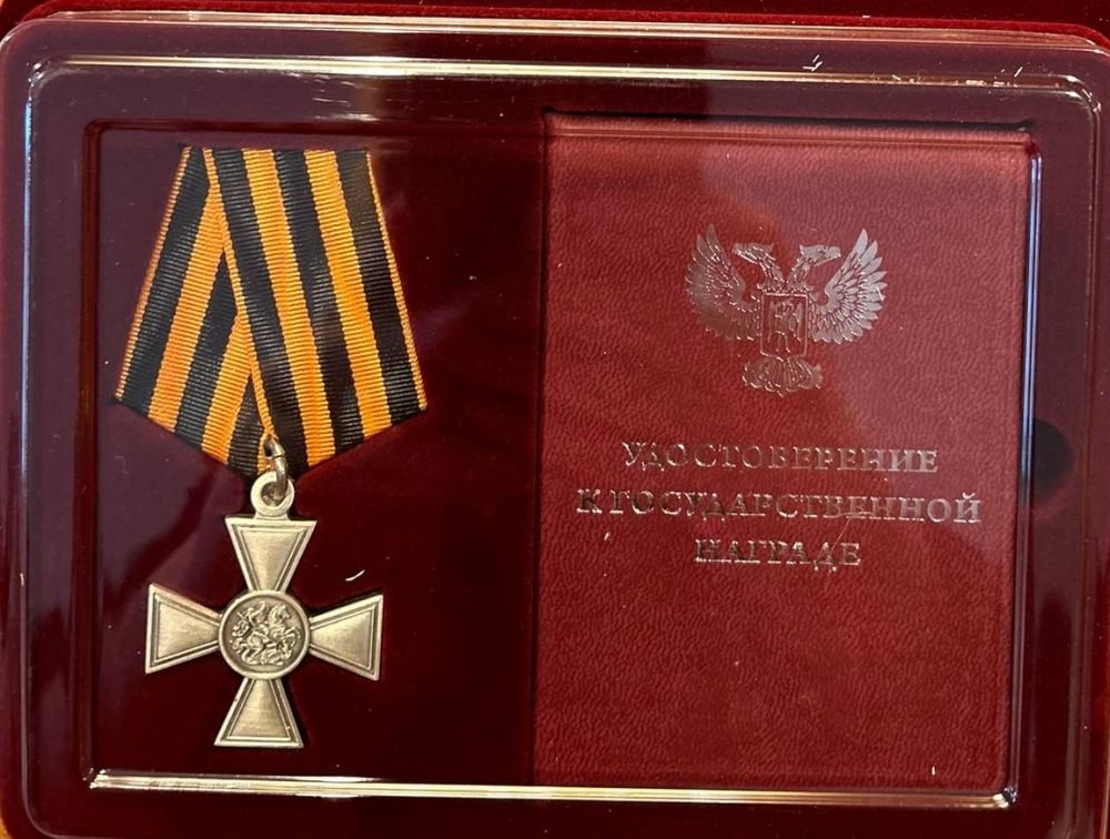 Прокурор Донецкой Народной Республики Андрей Спивак вручил награды работникам ведомства, принимавшим участие в освобождении города Мариуполя