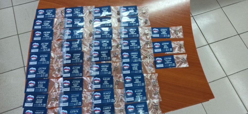 На 70 единороссов увеличились ряды Всероссийской политической партии «Единая Россия» в Киевском районе г. Донецка