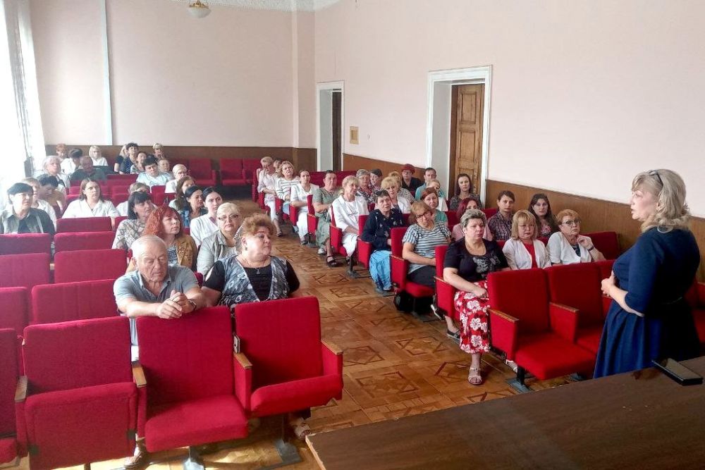 �������, 15 ����, � ������������� ������ �. ������� ��������� ���� �������