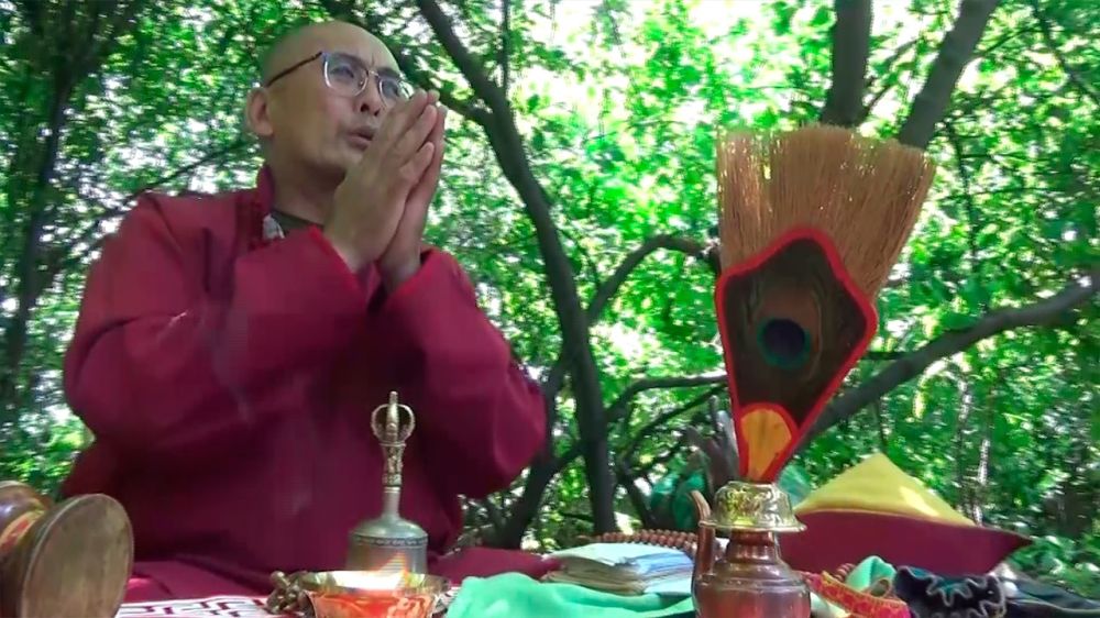 ������������ � ������ ������� ���� ������� ������-��������� � ���� ���