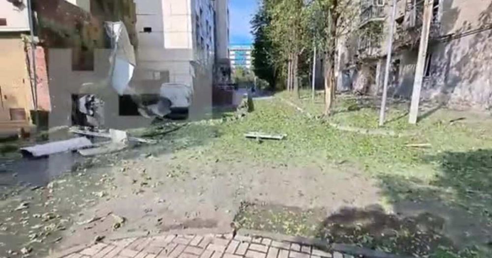 ��� �������: �������� ��� ����� ��� �� ������ � 18-������ �����