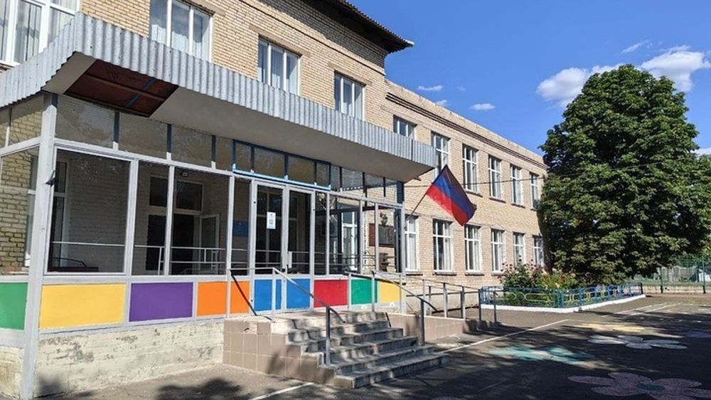 Липецкая область к началу нового учебного года восстановит школу в Володарском районе ДНР