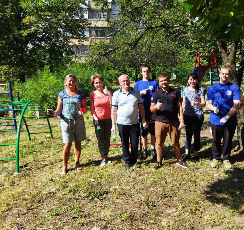 Василий Ткачук: Дружная работа!. Сегодня, совместно с Общероссийским народным фронтом и кандидатами в депутаты от партии...