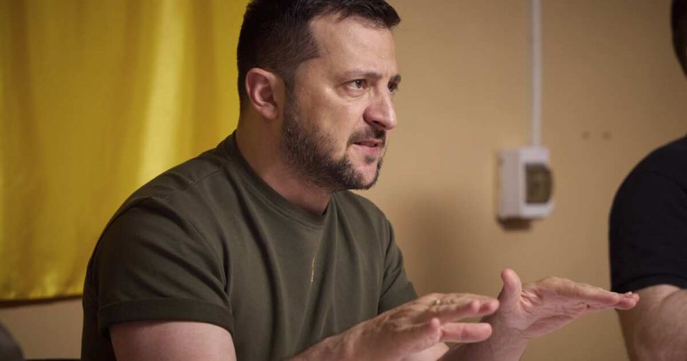 Зеленский пообещал наказать сторонников РФ при "возврате" территорий