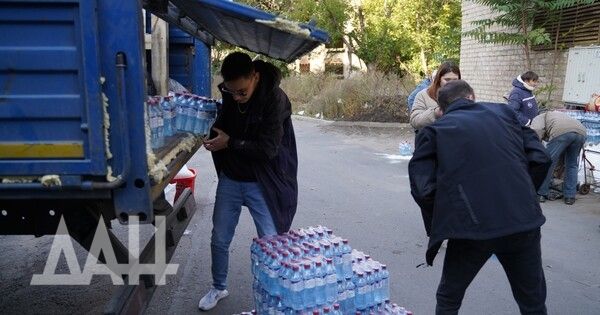 Волонтеры ДНР будут раздавать воду и оказывать медпомощь едущим в Крым