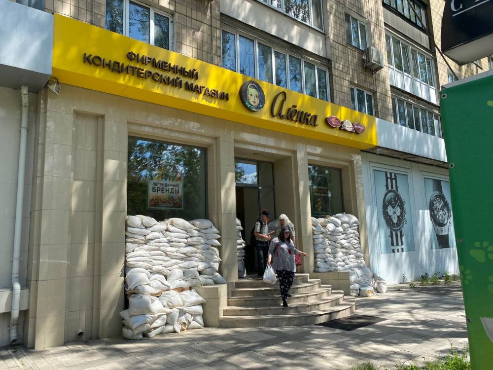 Дмитрий Стешин: Донецк по прежнему удивляет визуально: «Аленка» в обороне: