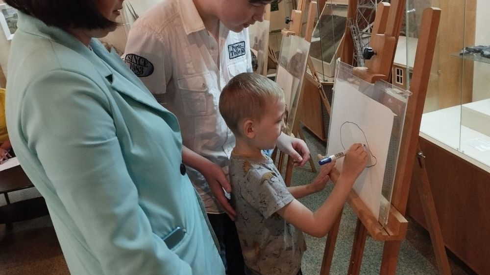 В ДНР активно возьмутся за оснащение школ искусств, музеев и ДК