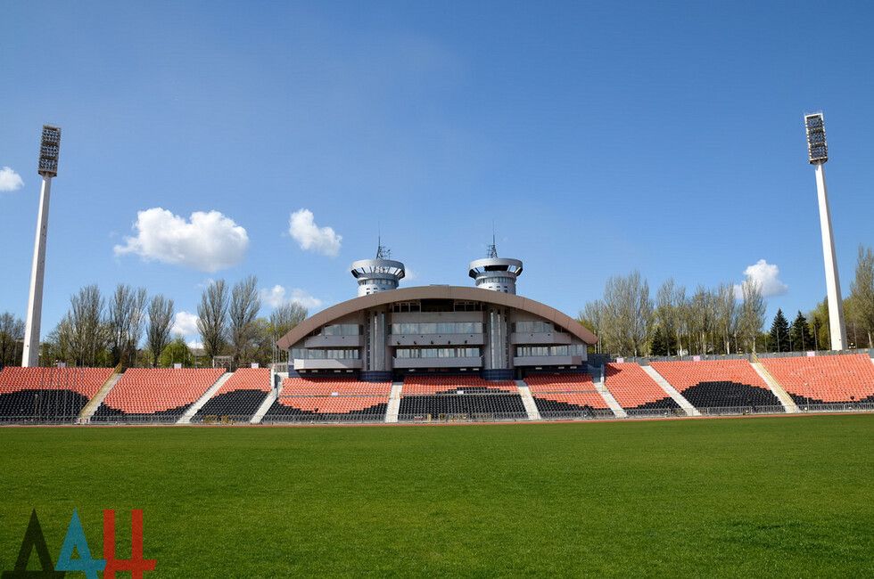 Центр Донецка вновь под обстрелом, поврежден РСК «Олимпийский»