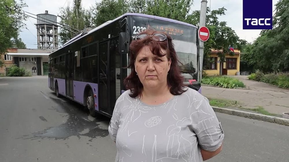 В ДНР заработала транспортная карта "Тройка", ей можно оплатить проезд на автобусных маршрутах №2 и №17, сообщили в пресс-службе Минтранса региона