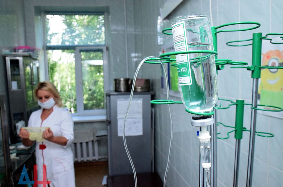 Хуснуллин оценил результаты восстановления в медучреждениях Волновахи