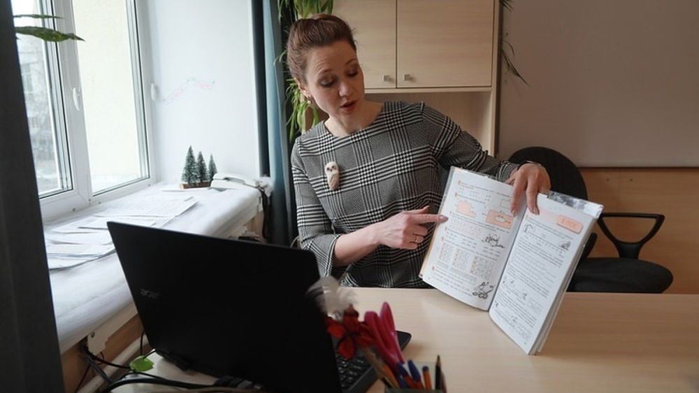 В ДНР установили размер премий победителям конкурса «Педагог года»