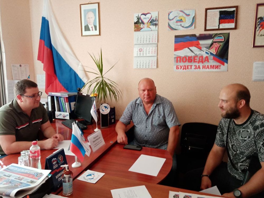 Василий Ткачук: Сегодня, 8 августа, и.о. Министра спорта и туризма Донецкой Народной Республики Юрий Мартынов провел личный...