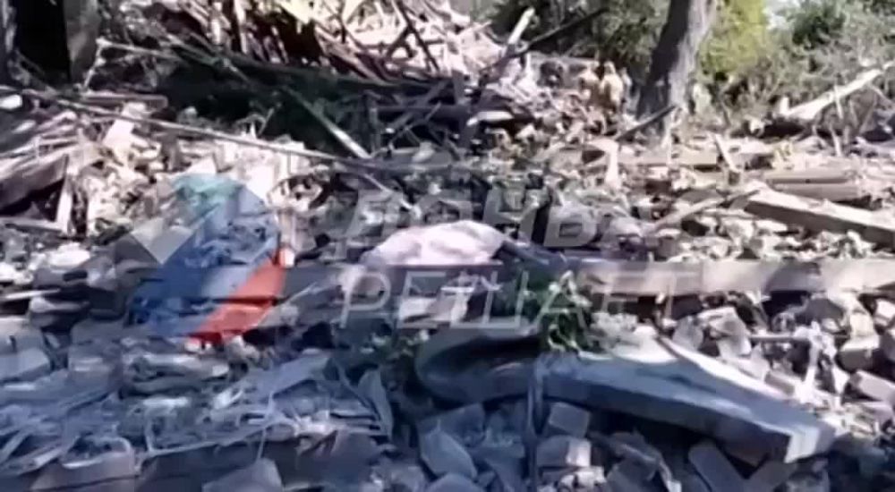 Юрий Котенок: Сегодня при обстреле Донецка укронацисты убили еще одного ребенка - в Петровском районе погибла 4-летняя девочка