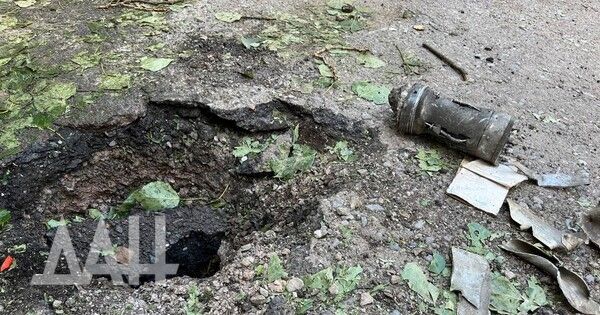 Огнем украинских боевиков повреждена школа в центре Горловки