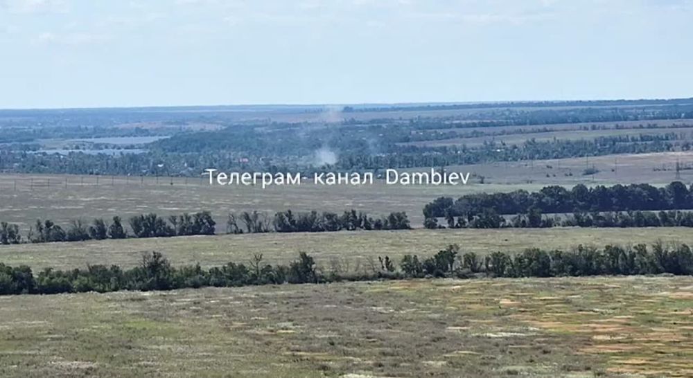 Чингис Дамбиев: Нанесение артиллерийского удара по позициям украинских формирований в районе н.п. Новомихайловка на Донецком направлении