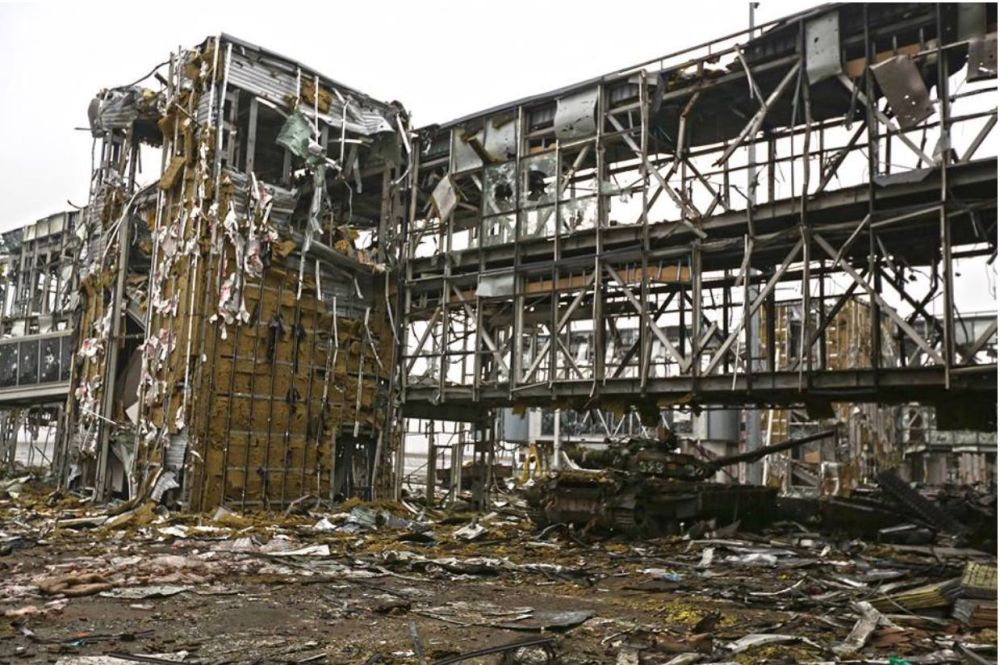 Олег Царёв: Хуснуллин: аэропорт Донецка сильно поврежден, но в наши планы на ближайшую пятилетку входит его восстановление