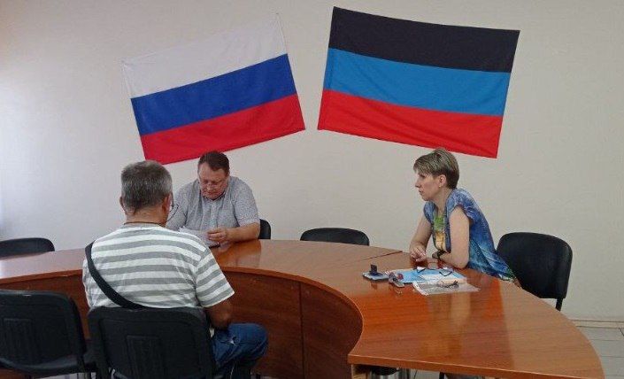 Сегодня, 21 августа, в администрации Киевского района г. Донецка, прошел личный прием главы администрации Киевского района г. Донецка - Валентина Левченко