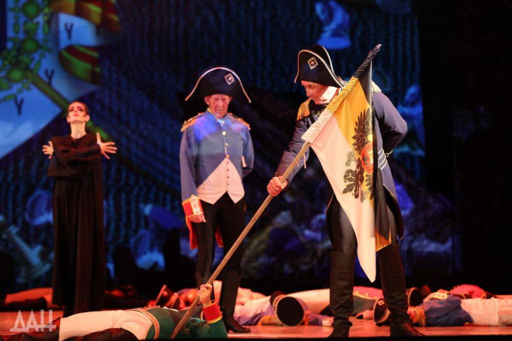 Алексей Дорофеев: Коллектив Донбасс Оперы отправились на гастроли в Крым