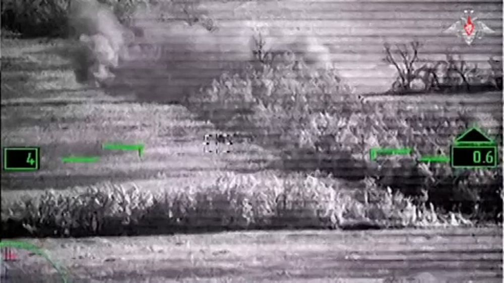 Виталий Киселев: Кадры работы экипажей ударных вертолётов Ка-52 «Аллигатор» ВКС России, которые работают по бронетехнике укронацистоы на Южно-Донецком направлении