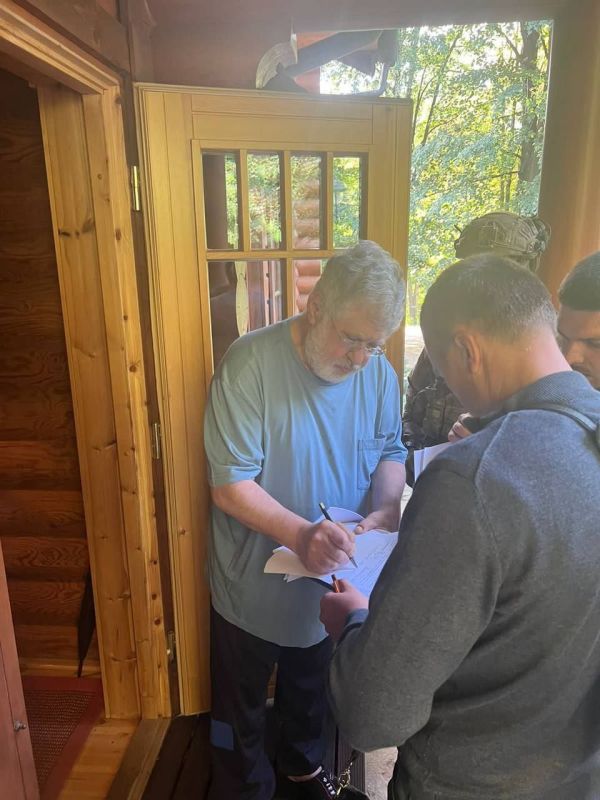 Марина Ахмедова: Тут, наверное, стоит отрефлексировать трансформацию моего собственного отношения к этому человеку - Игорю Коломойскому