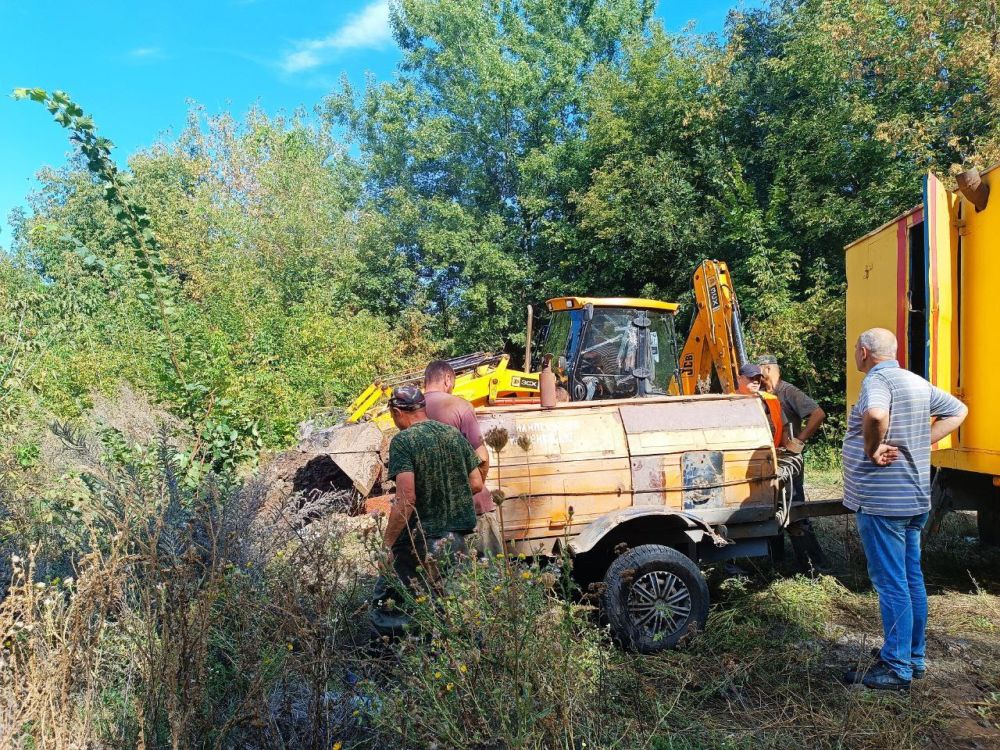 Василий Ткачук: Сегодня силами водопроводно-канализационной службы № 6 (Калининский район) Филиала "Донецкое...