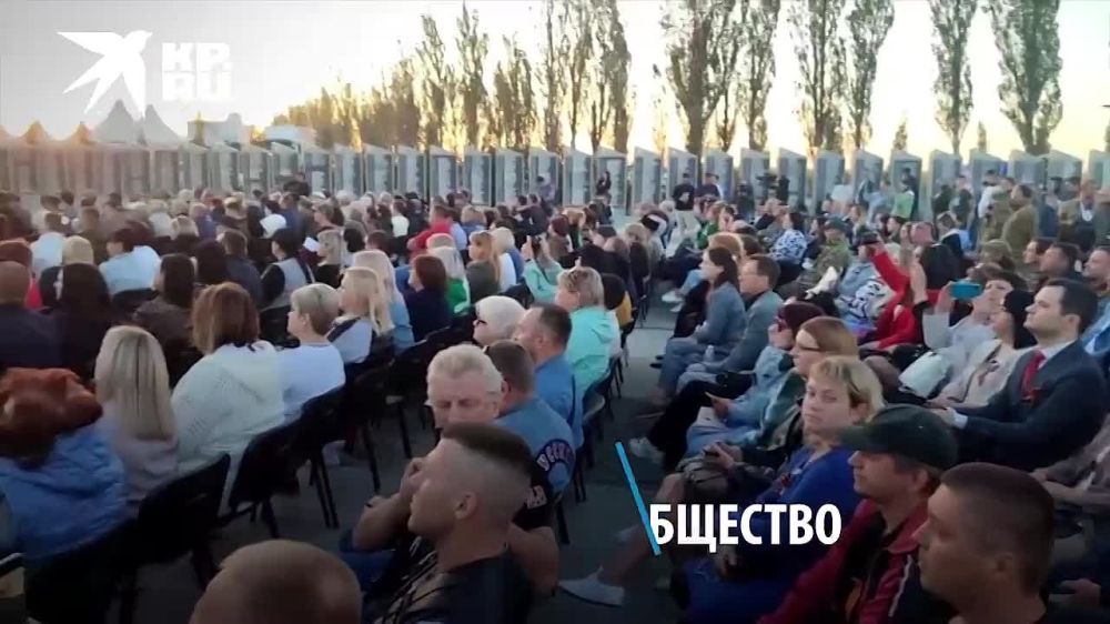 �������� 1943. ������������ ��������������� ������ ������: � 80-����� ������������ ������� ��������� ���������� �����