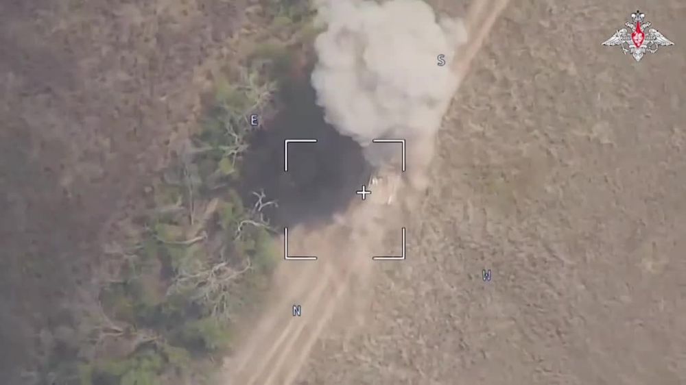 Евгений Лисицын: На кадрах российские морпехи отражают попытки укронацистов прорваться в направлении Новомайорского и Новодонецкого на Южно-Донецком направлении