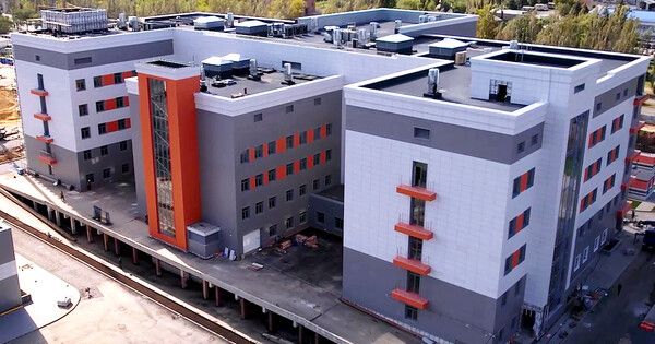 Строители более чем на 90% завершили работы в новом перинатальном центре в Донецке